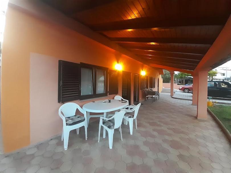 Apartmani Delas بيشكانا أوفالا المظهر الخارجي الصورة