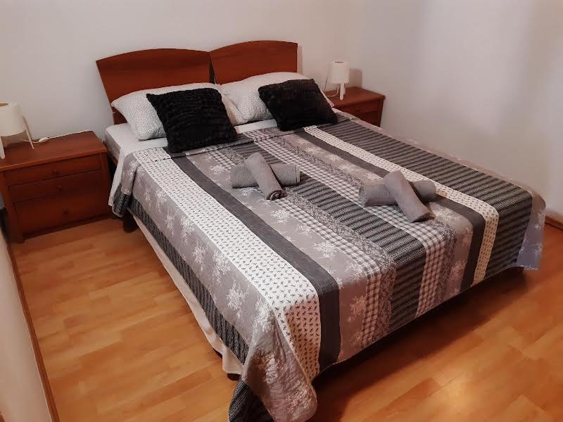 Apartmani Delas بيشكانا أوفالا المظهر الخارجي الصورة